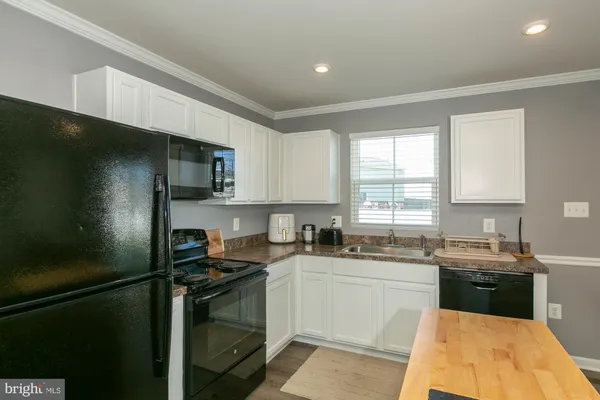 $387,500 | 29 Bedstraw Place, Bunker Hill, WV 25413