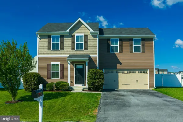 $387,500 | 29 Bedstraw Place, Bunker Hill, WV 25413