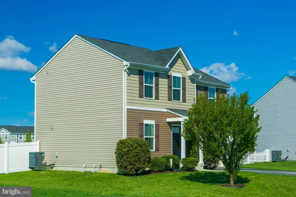 $387,500 | 29 Bedstraw Place, Bunker Hill, WV 25413