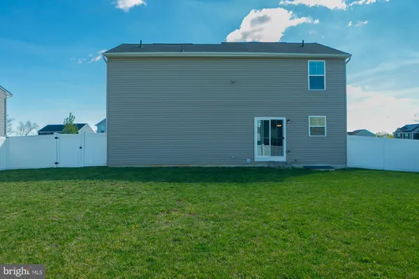 $387,500 | 29 Bedstraw Place, Bunker Hill, WV 25413
