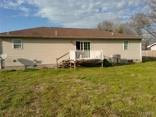 $114,900 | 1506 East Stoddard Street, Dexter, MO 63841