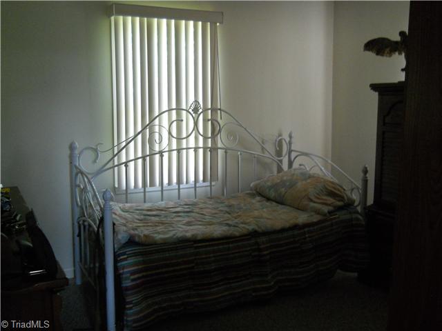 657 Moore Road Asheboro, NC 27205 - Photo 7 of 13 1st Bedroom.