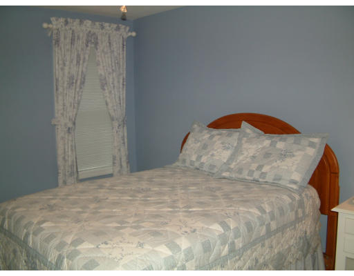97 R Oakland Street Medway, MA 02053 - Photo 13 of 15 Gallery Image 13