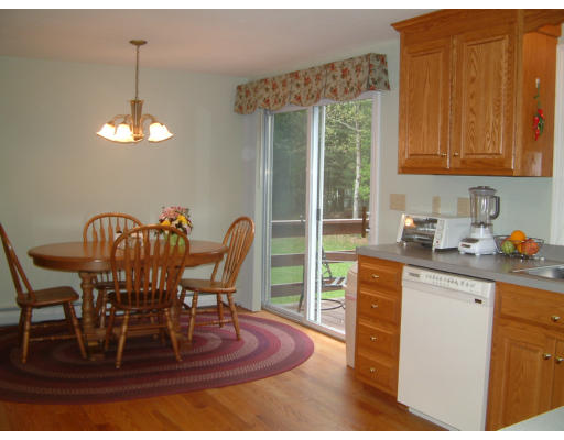 97 R Oakland Street Medway, MA 02053 - Photo 7 of 15 Gallery Image 7