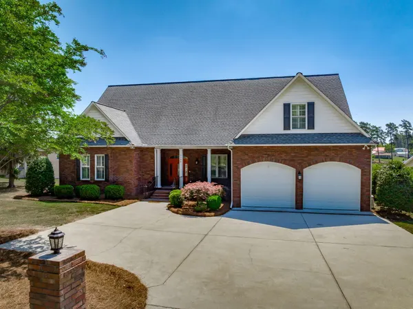 $949,500 | 1136 Lemon Avenue, Manning, SC 29102