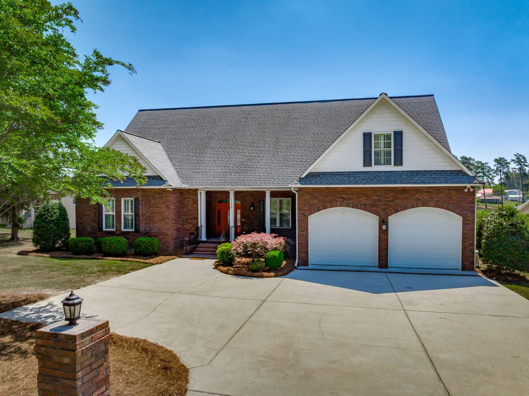 1136 Lemon Avenue Manning, SC 29102 - Photo 1 of 97