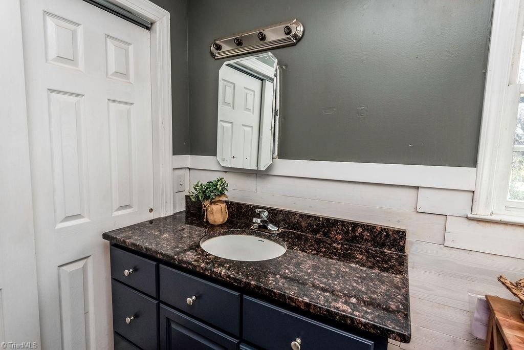 1397 South Lomax Road Ronda, NC 28670 - Photo 20 of 37 Gallery Image 20