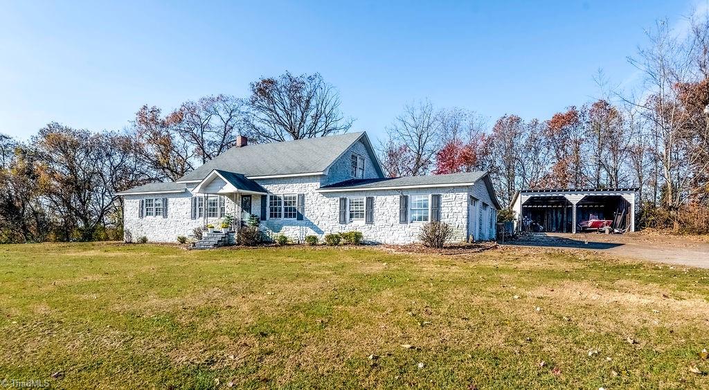 1397 South Lomax Road Ronda, NC 28670 - Photo 10 of 37 Gallery Image 10