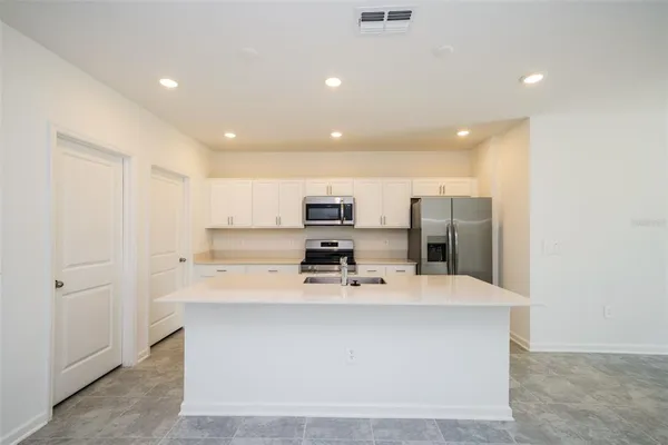 $2,295 | 1792 Foreman Road, Eagle Lake, FL 33839