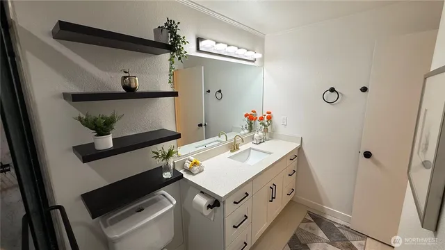 $450,000 | 22532 6th Avenue South, Unit A2, Seattle, WA 98198