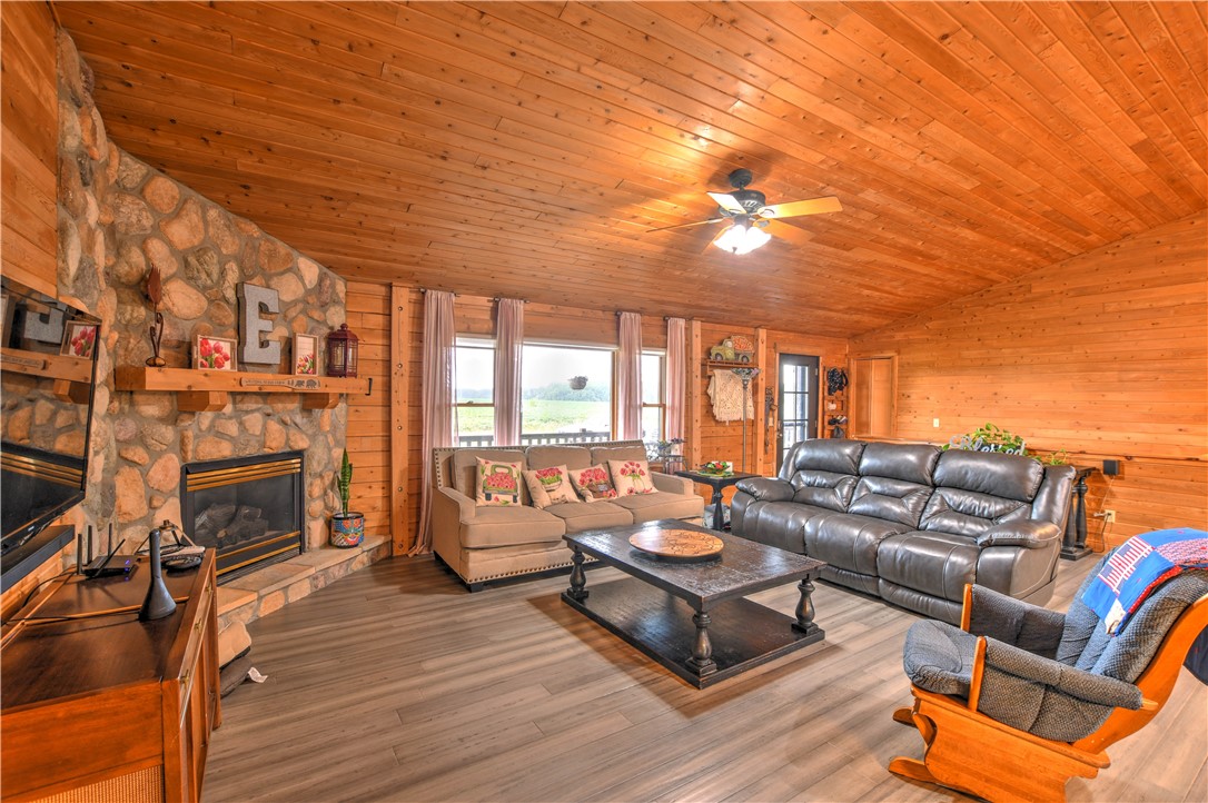 2602 East 1800 North Road Moweaqua, IL 62550 - Photo 11 of 42