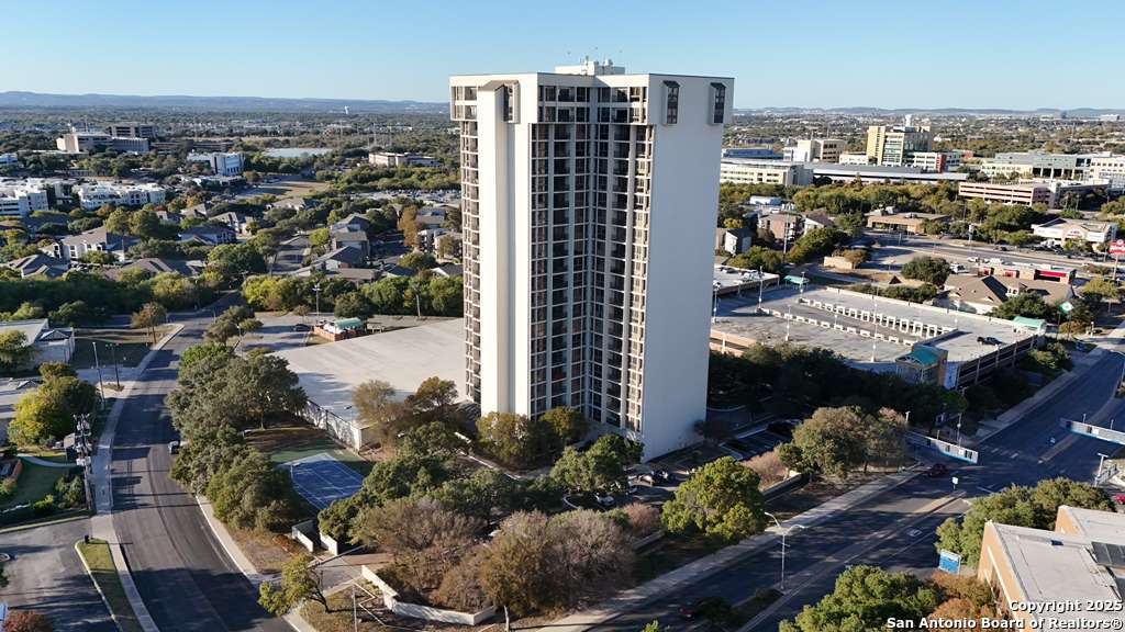7701 Wurzbach Road, Unit 807 San Antonio, TX 78229 - Photo 4 of 20 a city view