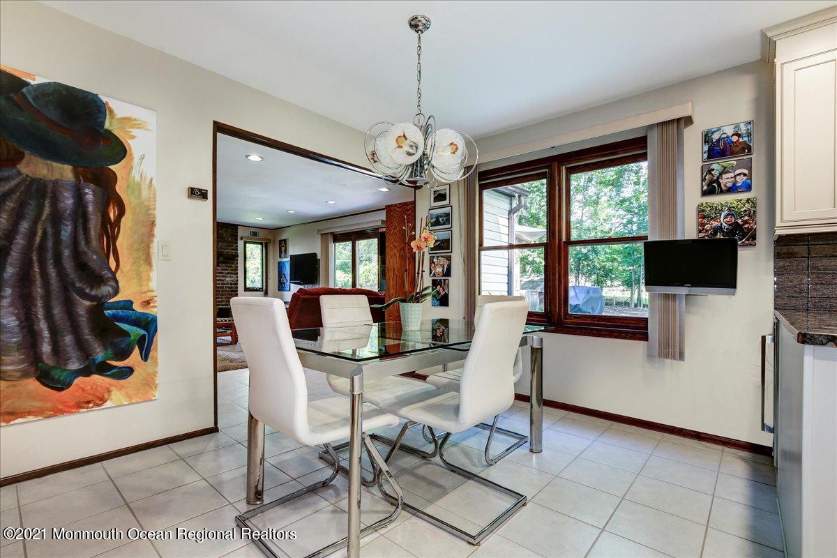 27 Nottingham Road Manalapan, NJ 07726 - Photo 18 of 41 17-27Nottingham_017