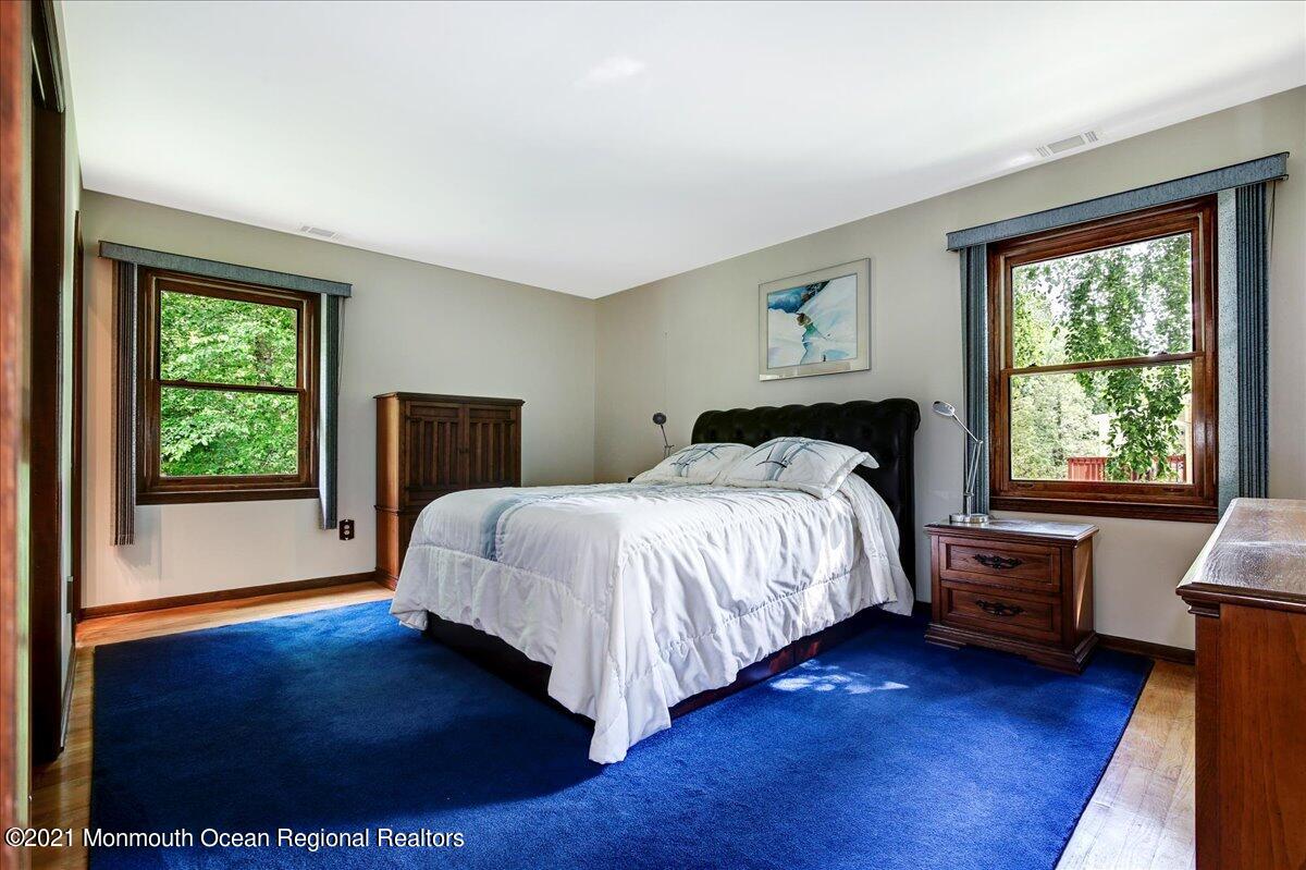 27 Nottingham Road Manalapan, NJ 07726 - Photo 24 of 41 34-27Nottingham_034