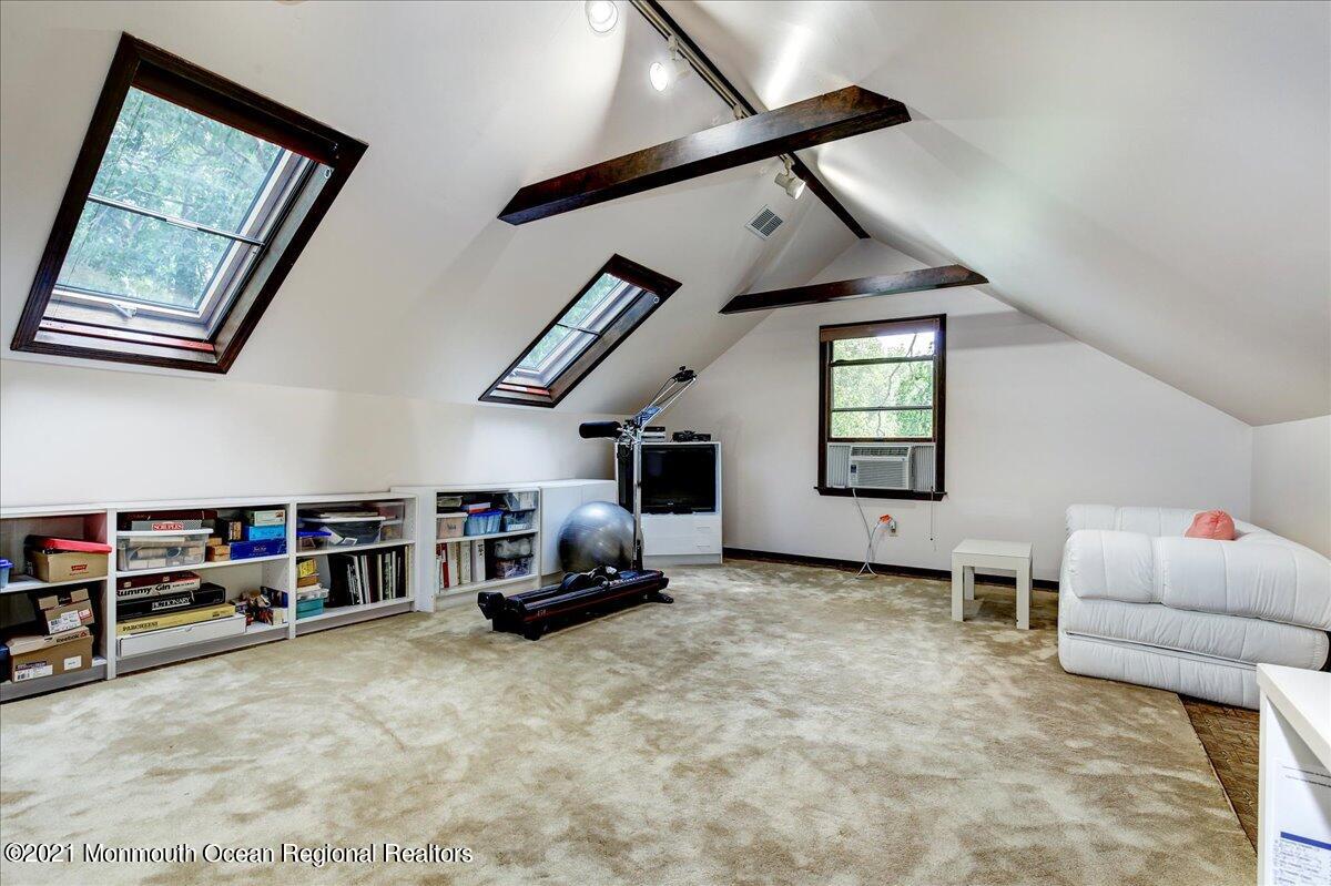 27 Nottingham Road Manalapan, NJ 07726 - Photo 32 of 41 38-27Nottingham_038