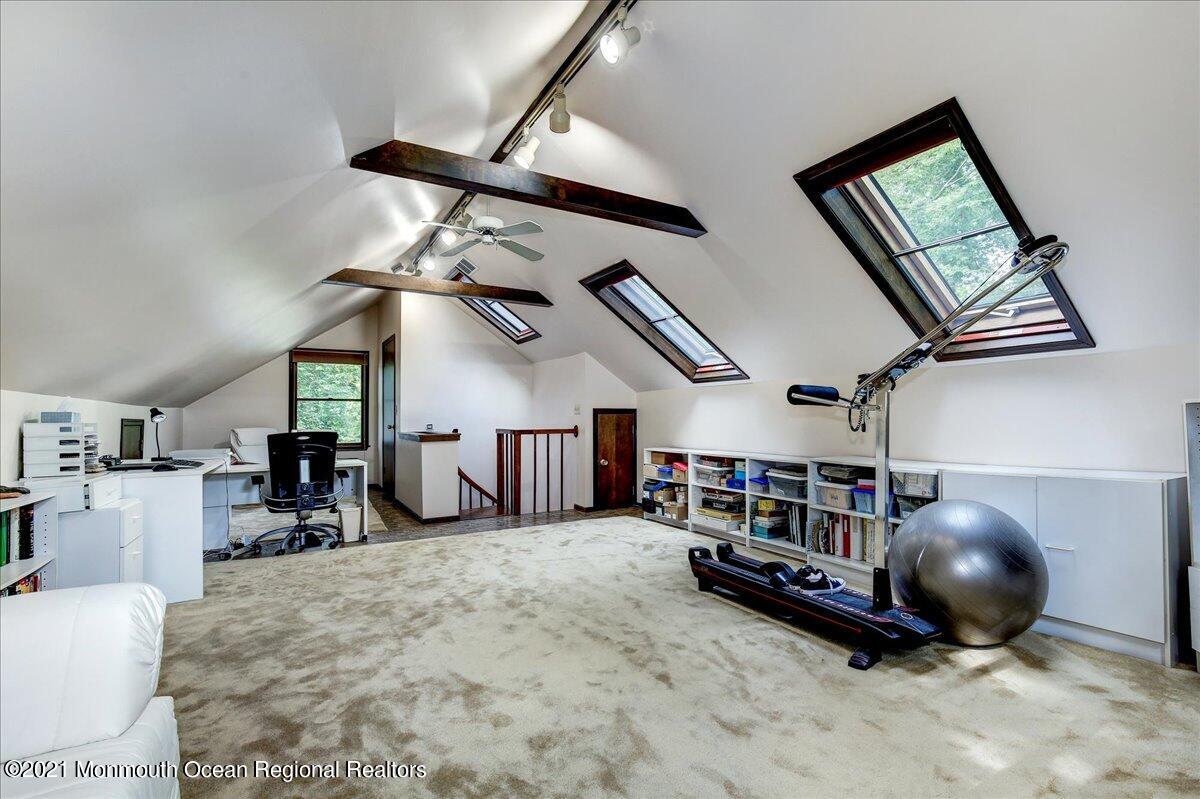 27 Nottingham Road Manalapan, NJ 07726 - Photo 33 of 41 39-27Nottingham_039