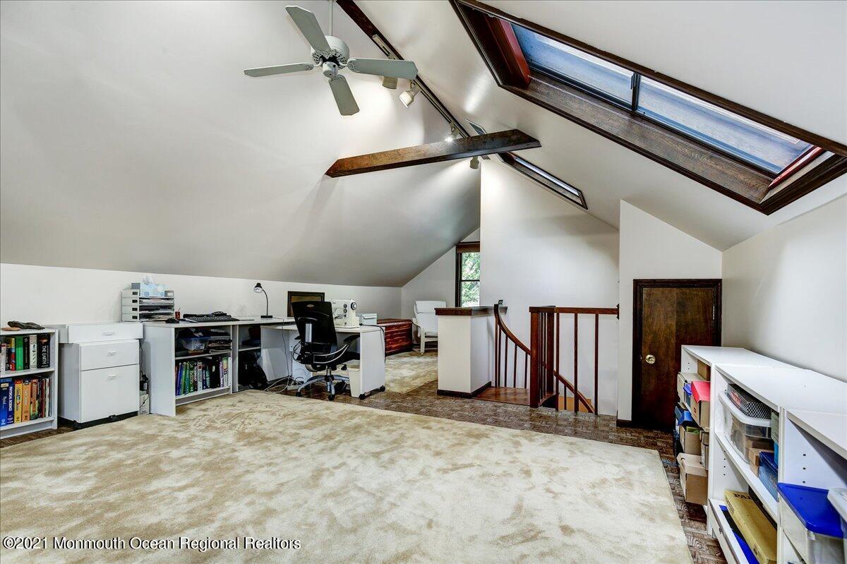 27 Nottingham Road Manalapan, NJ 07726 - Photo 34 of 41 40-27Nottingham_040