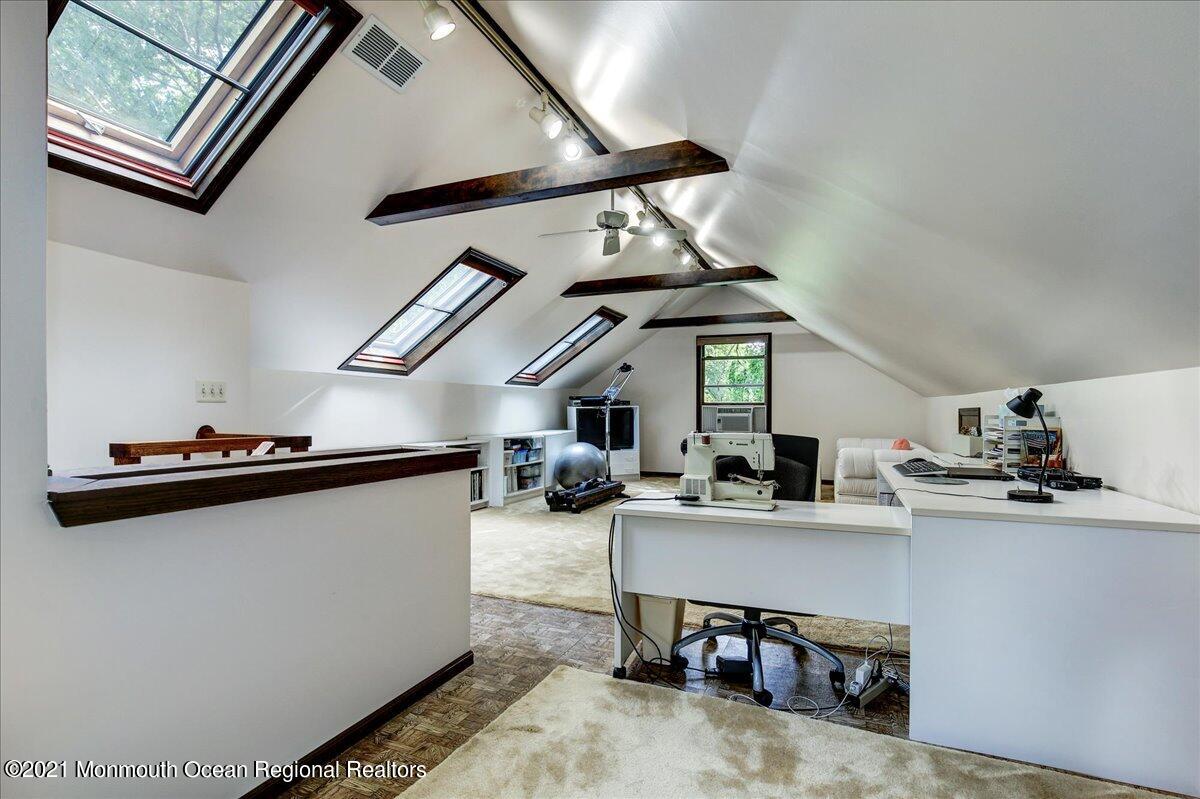 27 Nottingham Road Manalapan, NJ 07726 - Photo 35 of 41 41-27Nottingham_041