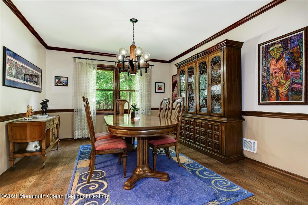 27 Nottingham Road Manalapan, NJ 07726 - Photo 10 of 41 10-27Nottingham_010