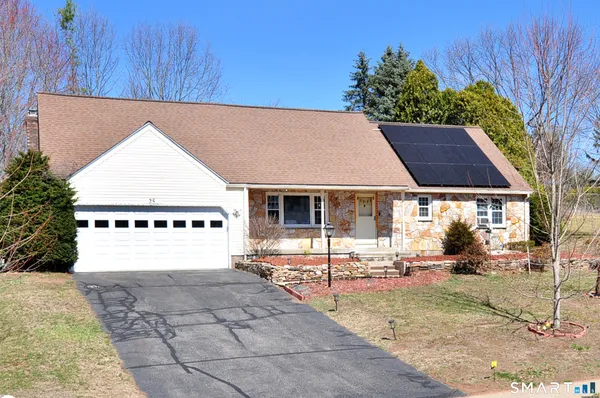 $729,900 | 25 Hampshire Drive, Glastonbury, CT 06033