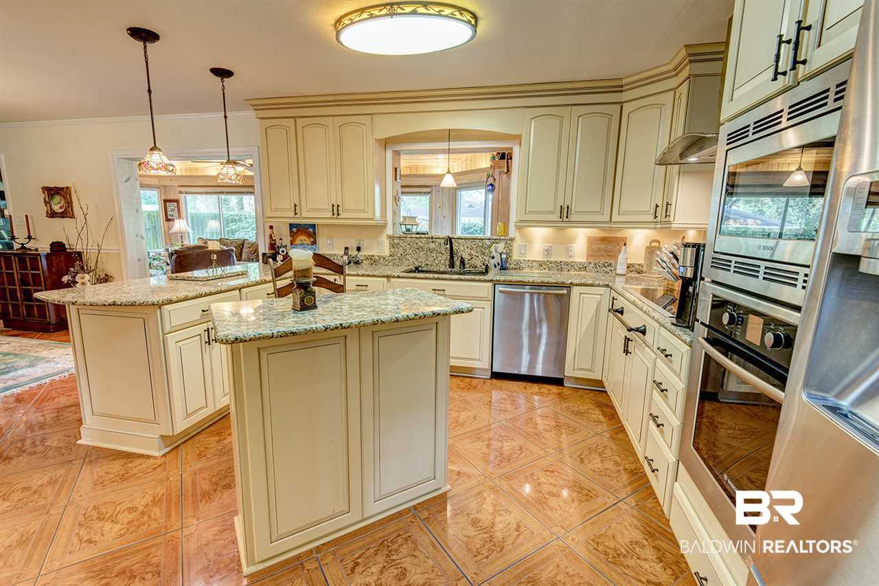 38 Paddock Drive Fairhope, AL 36532 - Photo 10 of 32