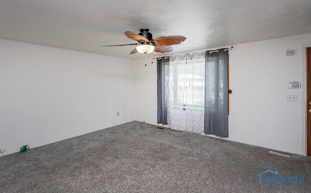 717 Burke Glen Road Toledo, OH 43607 - Photo 4 of 40 Gallery Image 4