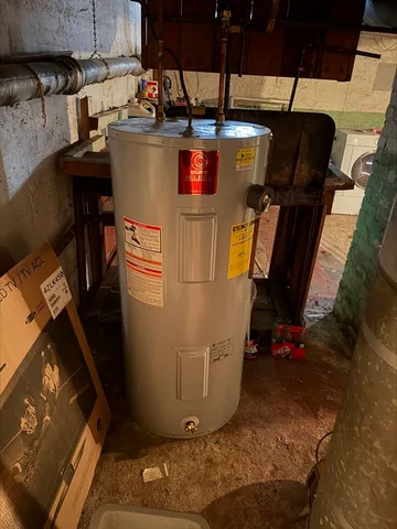 $275,000 | 130-132 School Street South, Barre, MA 01074