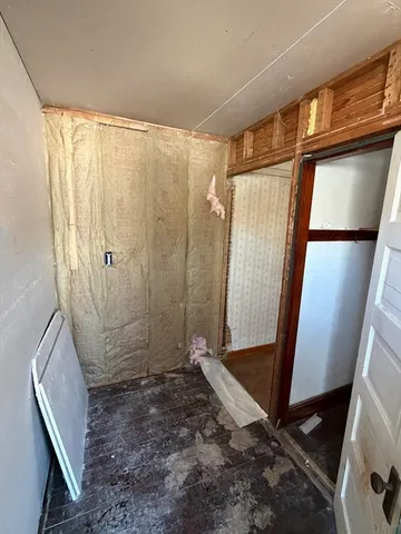 $275,000 | 130-132 School Street South, Barre, MA 01074