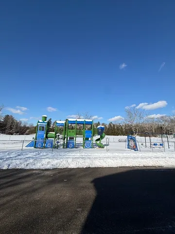 $275,000 | 130-132 School Street South, Barre, MA 01074