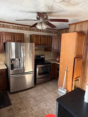 $275,000 | 130-132 School Street South, Barre, MA 01074