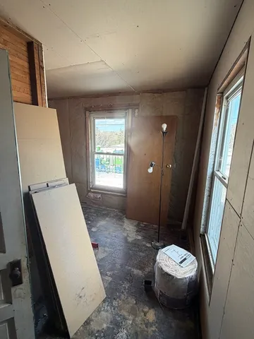 $275,000 | 130-132 School Street South, Barre, MA 01074