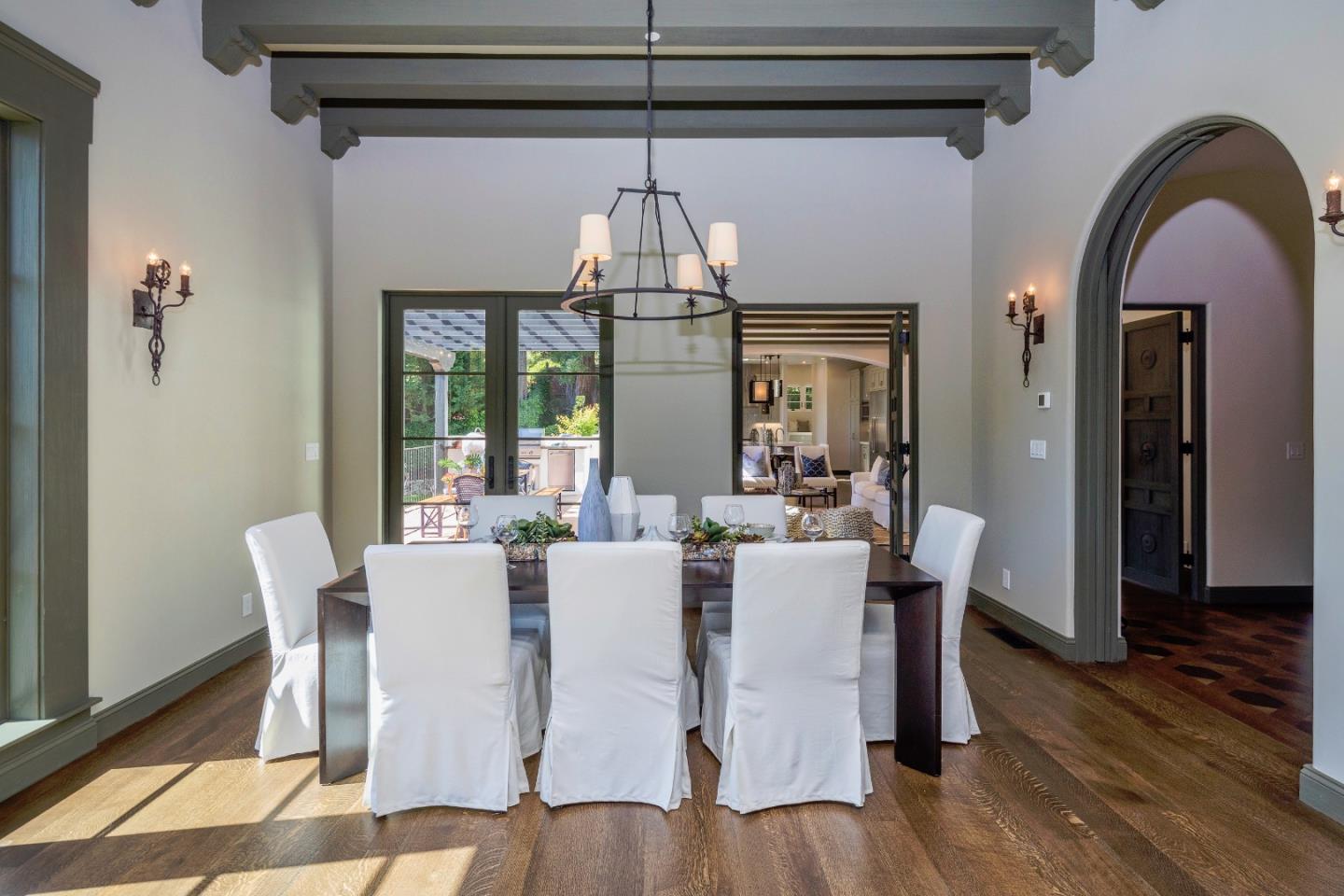 20 Drayton Road Hillsborough, CA 94010 - Photo 8 of 25 Gallery Image 8