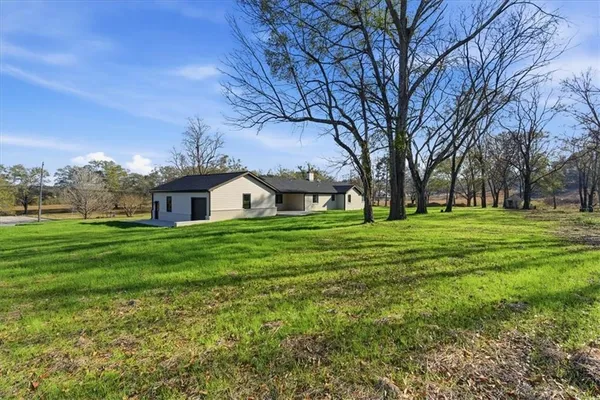 $690,000 | 32 Church Street, Taylorsville, GA 30178
