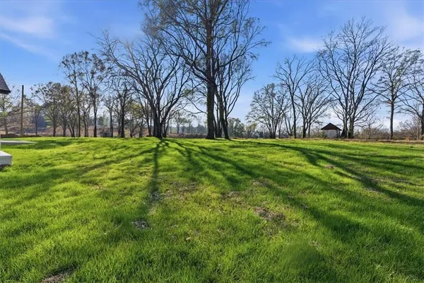 $690,000 | 32 Church Street, Taylorsville, GA 30178
