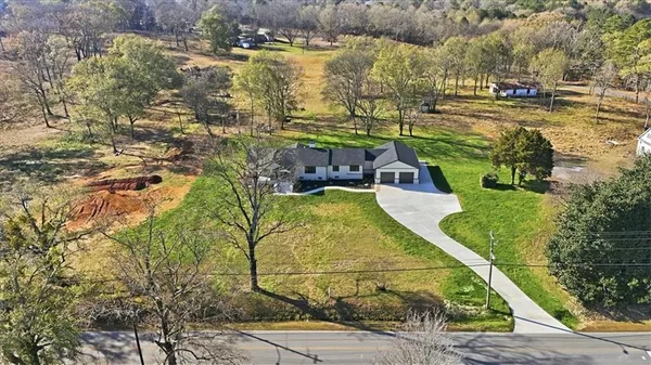 $690,000 | 32 Church Street, Taylorsville, GA 30178