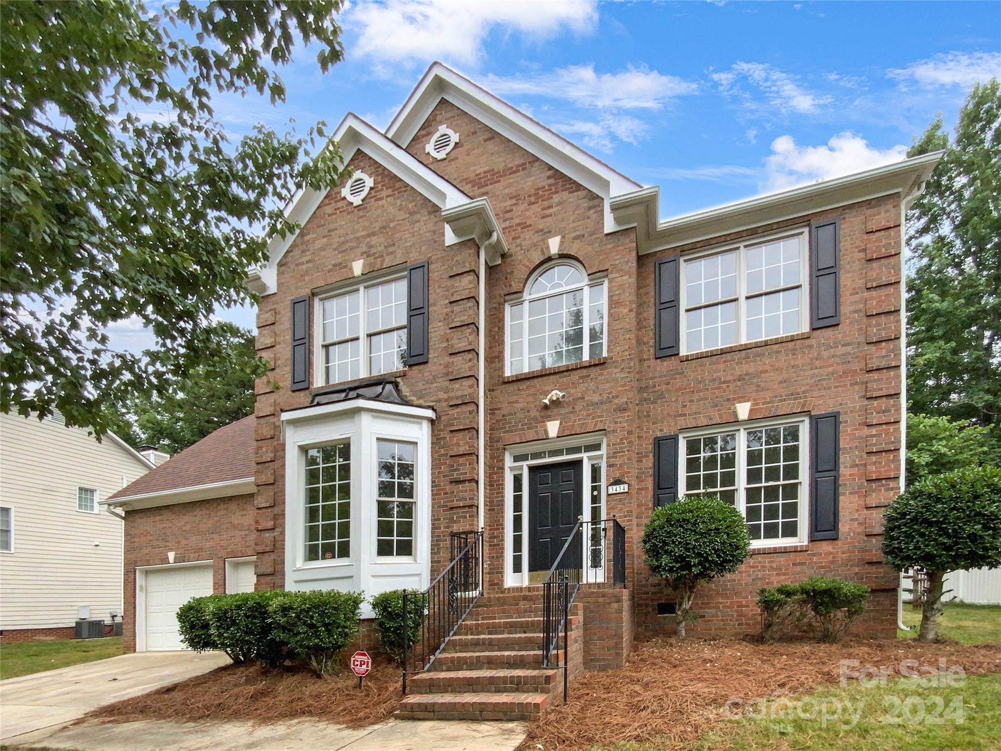 3434 Arklow Road Charlotte, NC 28269 - Photo 1 of 16 Gallery Image 1