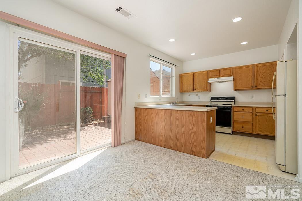 4070 Laurel Park Way Reno, NV 89502 - Photo 5 of 27 Photo 5