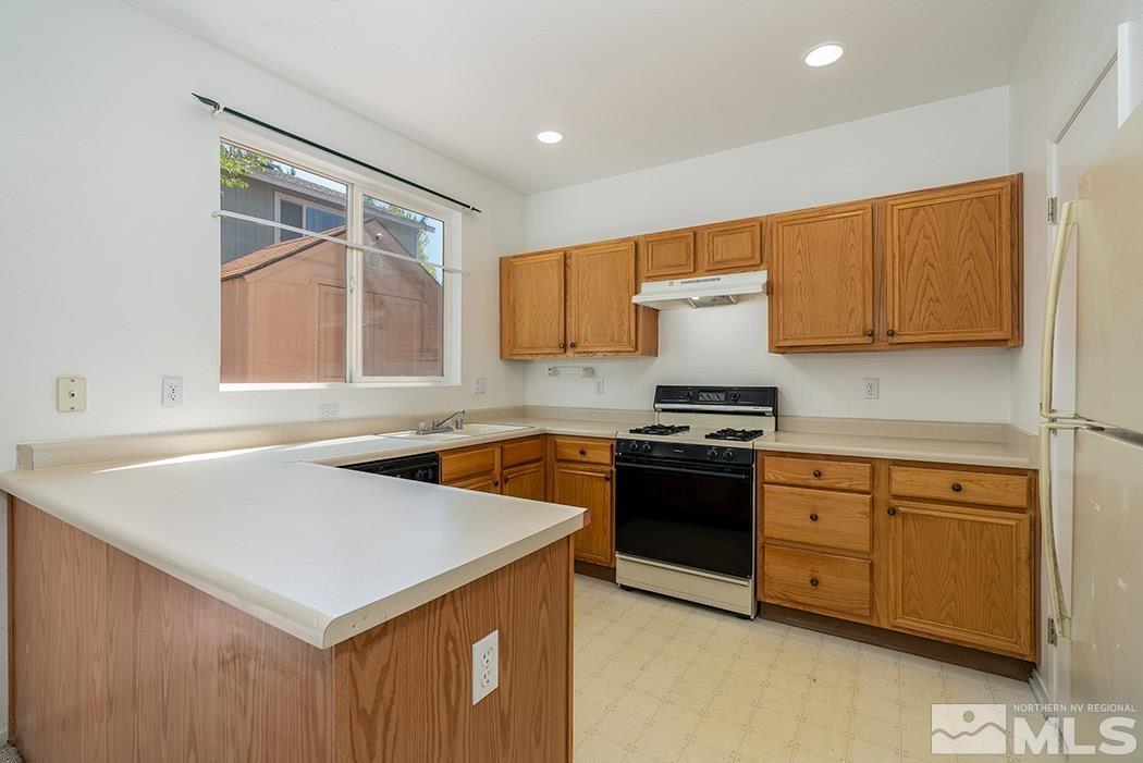 4070 Laurel Park Way Reno, NV 89502 - Photo 7 of 27 Photo 7