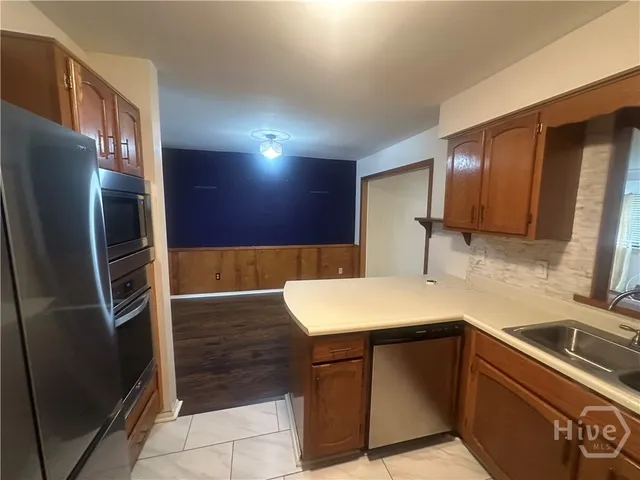 $1,800 | 2217 Bacon Park Drive, Savannah, GA 31406