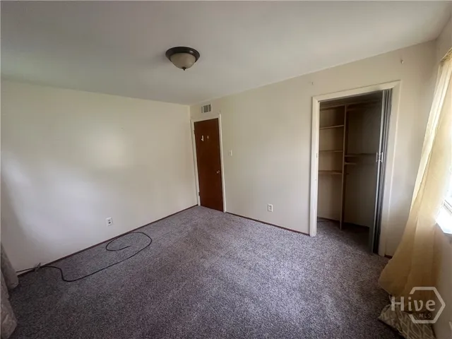 $1,800 | 2217 Bacon Park Drive, Savannah, GA 31406