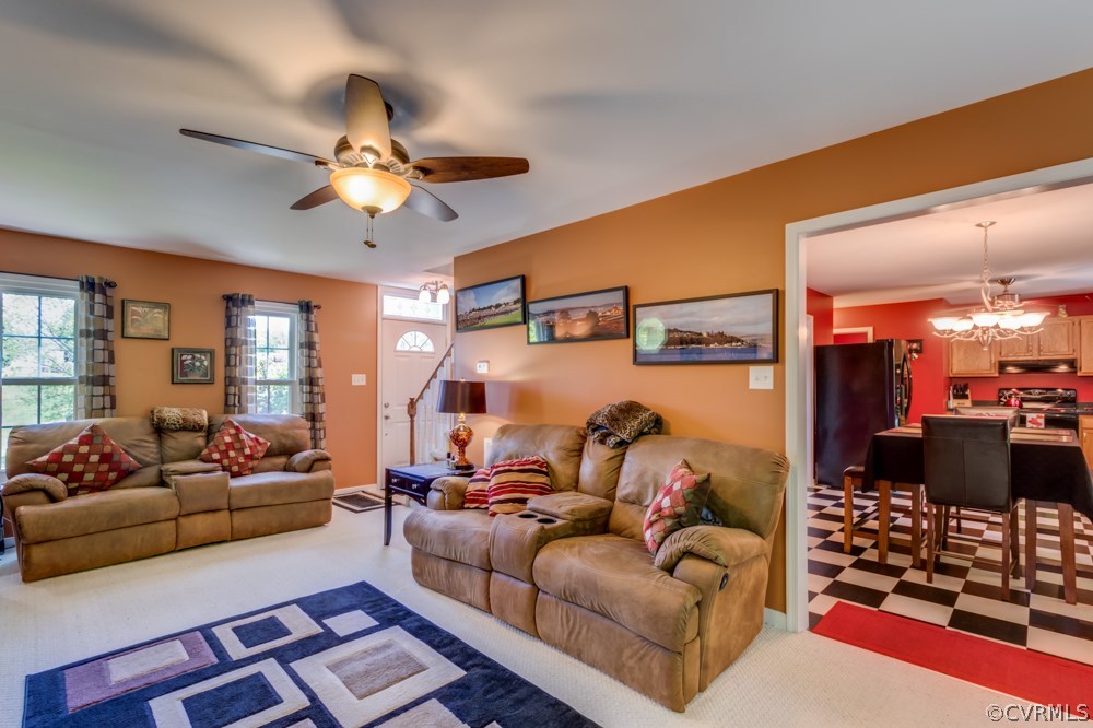 9713 Snowhill Road North Chesterfield, VA 23235 - Photo 9 of 32 Gallery Image 9
