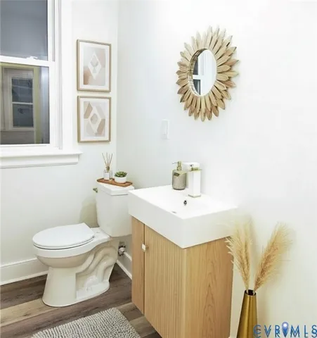 a bathroom with a tub