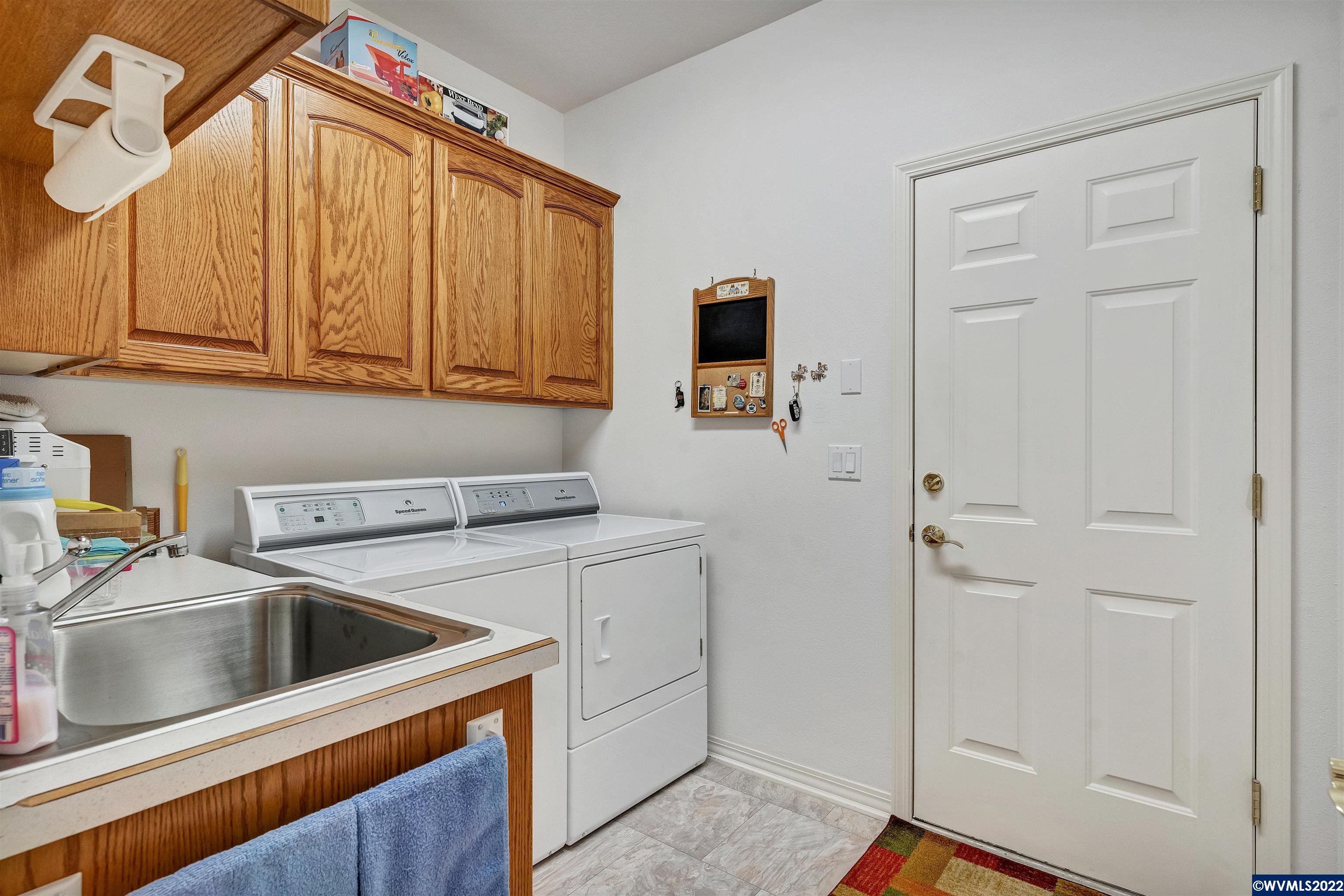 4434 Forest Ridge Road Northeast Silverton, OR 97381 - Photo 24 of 42 Gallery Image 24