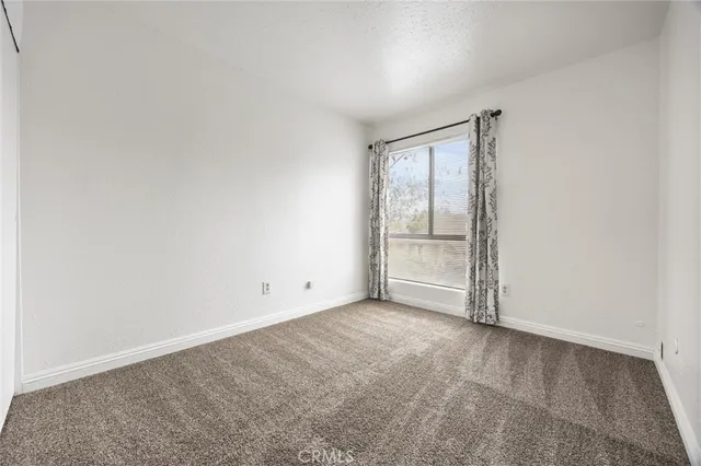 $199,000 | 5908 Almendra Court, Unit C, Bakersfield, CA 93309