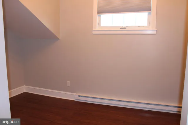 $1,975 | 415 West Broad Street, Quakertown, PA 18951