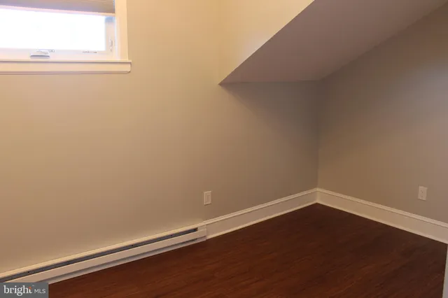 $1,975 | 415 West Broad Street, Quakertown, PA 18951