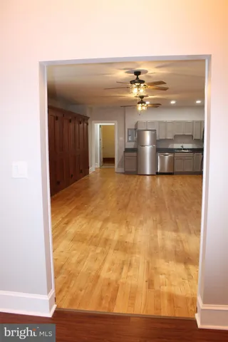 $1,975 | 415 West Broad Street, Quakertown, PA 18951