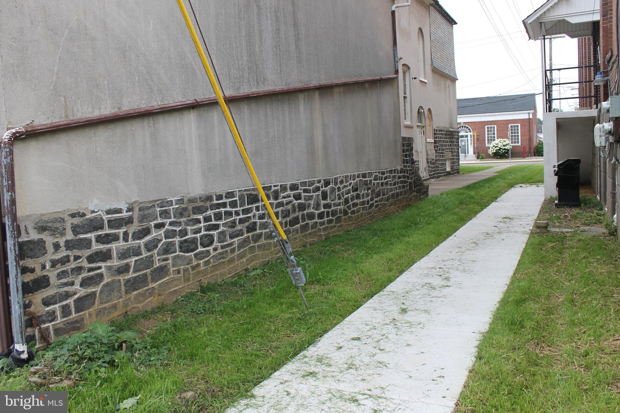 415 West Broad Street Quakertown, PA 18951 - Photo 28 of 28