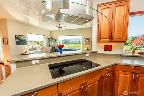 $925,000 | 920 North Gierin Creek Lane, Sequim, WA 98382