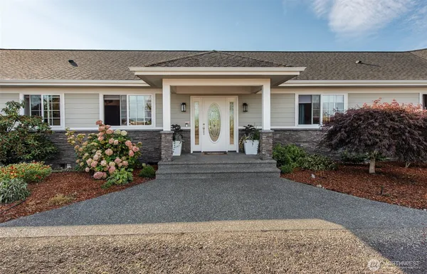 $925,000 | 920 North Gierin Creek Lane, Sequim, WA 98382